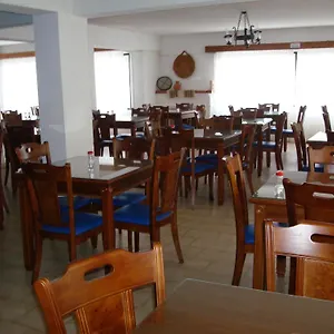 larco-hotel-apartments.protaras-cy-hotels.com/